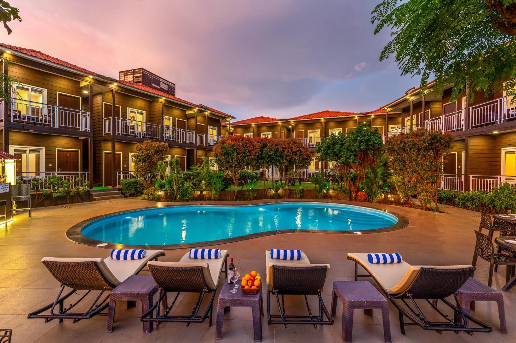 Aurum Resorts Morjim Ashvem Beach Exterior photo